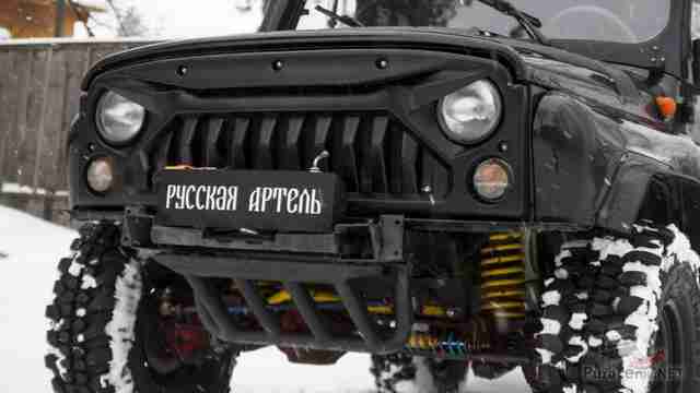 Пластиковая решётка радиатора УАЗ Хантер с металлической сеткой Пластиковая решётка радиатора УАЗ Хантер с металлической сеткой