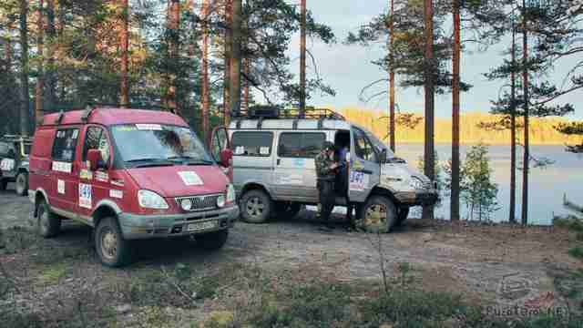 Автомобили Соболь 4x4 на соревновании