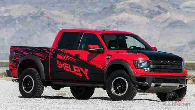 Красный с чёрным рисунком Ford Раптор