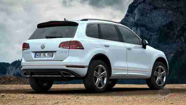 Белый Volkswagen Touareg в горах
