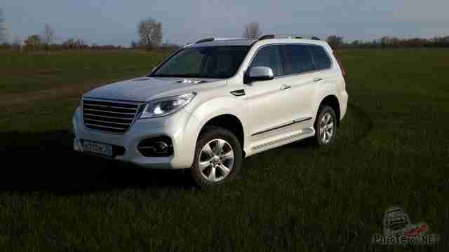 Белый Great Wall Haval в поле Белый Great Wall Haval в поле
