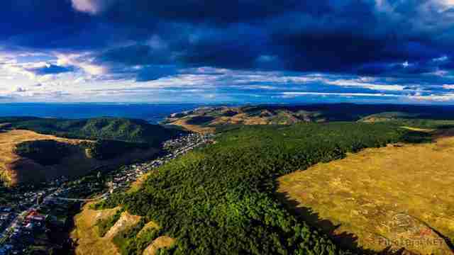 Панорама села Жигули в Усинском заливе