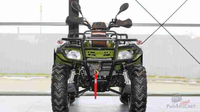 Улучшенный Stels ATV 300 у окна