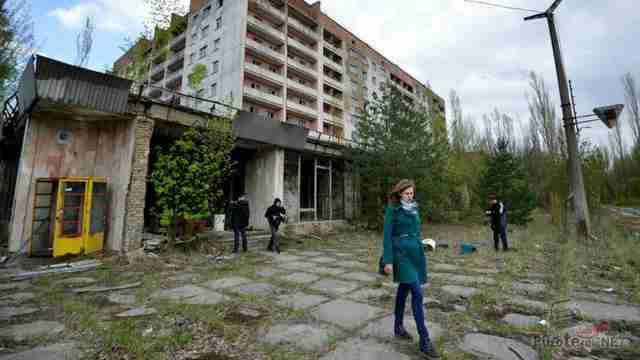 Туристы в зоне отчуждения Туристы в зоне отчуждения
