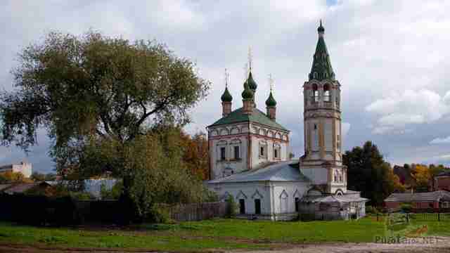 Храм Троицы Живоначальной в Серпухове