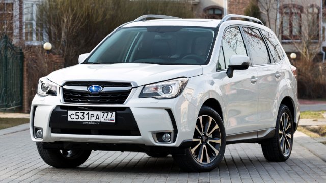 Прекрасный Subaru Forester четвертого поколения