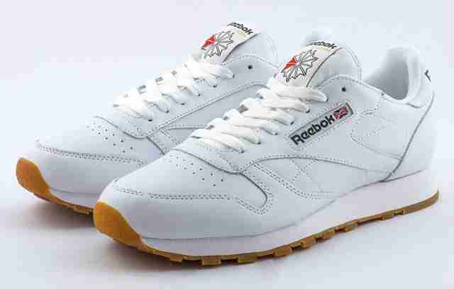 Кроссовки и в пир и в мир - Reebok