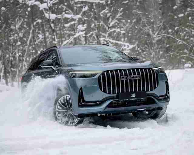 Jaecoo J8 — флагман нового поколения