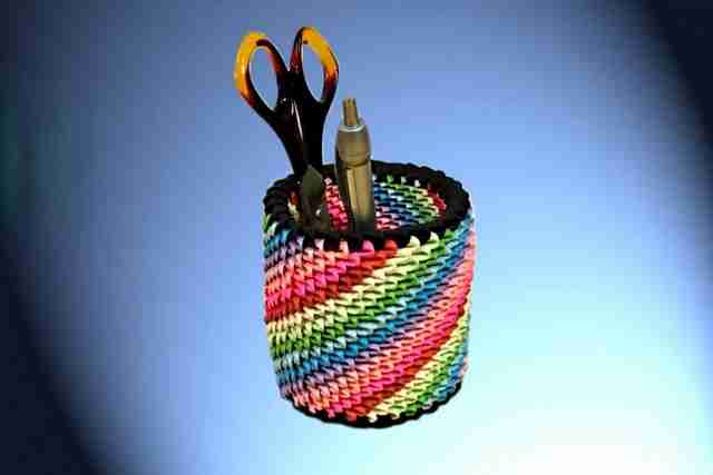 Карандашница своими руками - пошаговое описание изготовления оригинальных моделей Карандашница своими руками - пошаговое описание изготовления оригинальных моделей
