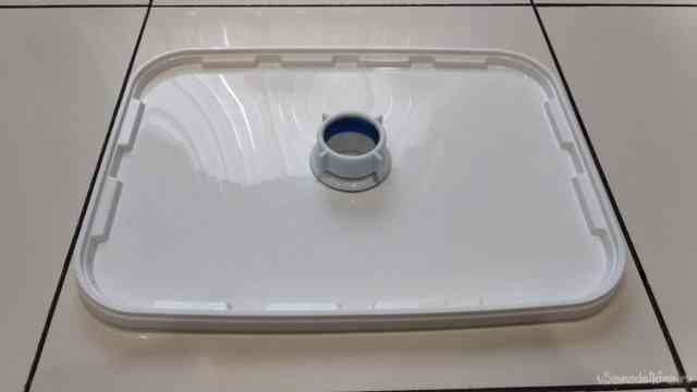 Выбор и установка жироуловителя под раковину: принцип работы и сравнение моделей Выбор и установка жироуловителя под раковину: принцип работы и сравнение моделей