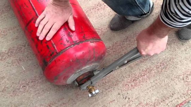 Коптильня из газового баллона своими руками: чертежи и схемы Как сделать коптилку из газового баллона своими руками