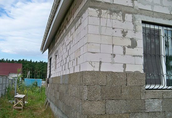 Кладка арболитовых блоков: системы и методы выполнения работ Особенности штукатурки фасада из арболита