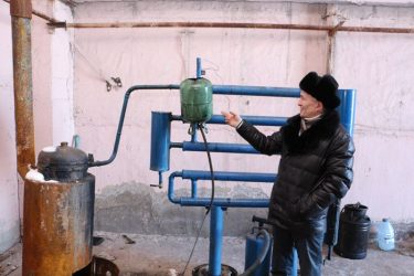 Пиролизная установка для производства бензина из мусора Пиролизная установка для производства бензина из мусора