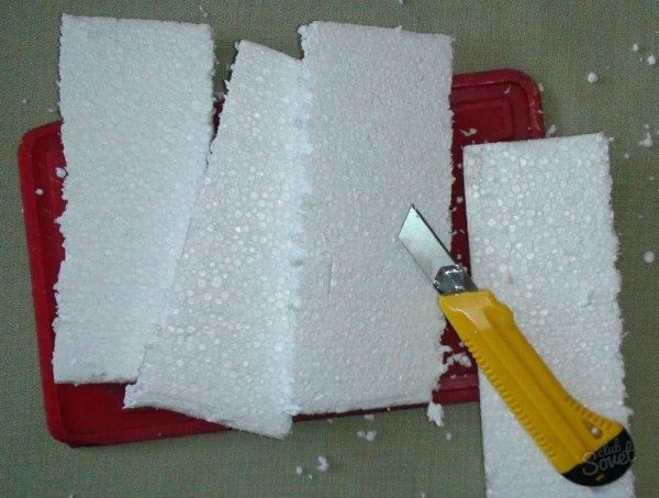 Чем приклеить пенопласт к бетону: клеем, дюбелем, пеной или жидкими гвоздями?