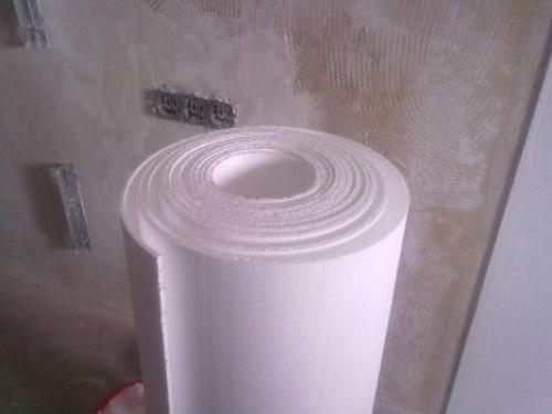 Покрытие полифом Полифом обладает покрытием из плотной бумаги белого цвета
