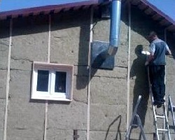 Процесс утепления стен бани снаружи Процесс утепления стен бани снаружи