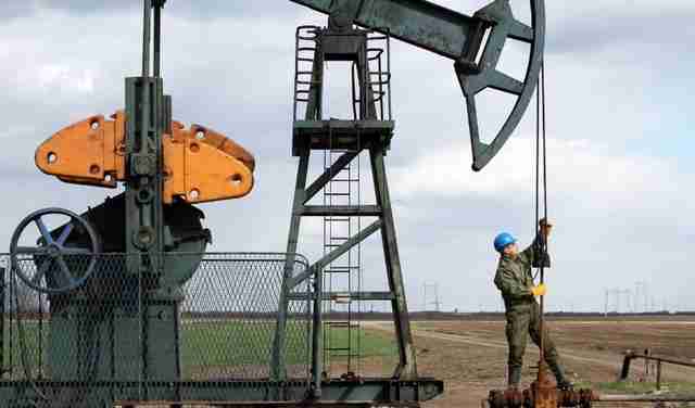 Сколько нефти осталось в мире? Сколько нефти осталось в мире?