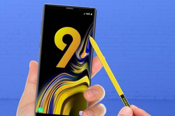 Со сценами насилия: Facebook принял презентацию Samsung за видео для взрослых Со сценами насилия: Facebook принял презентацию Samsung за видео для взрослых