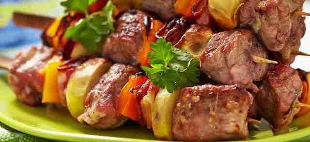 Мясной Рай: где найти лучший шашлык с доставкой в Санкт-Петербурге